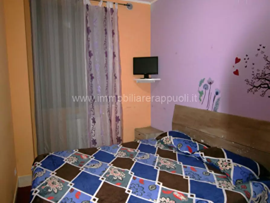 Immagine 3 di Appartamento in vendita  a Sinalunga