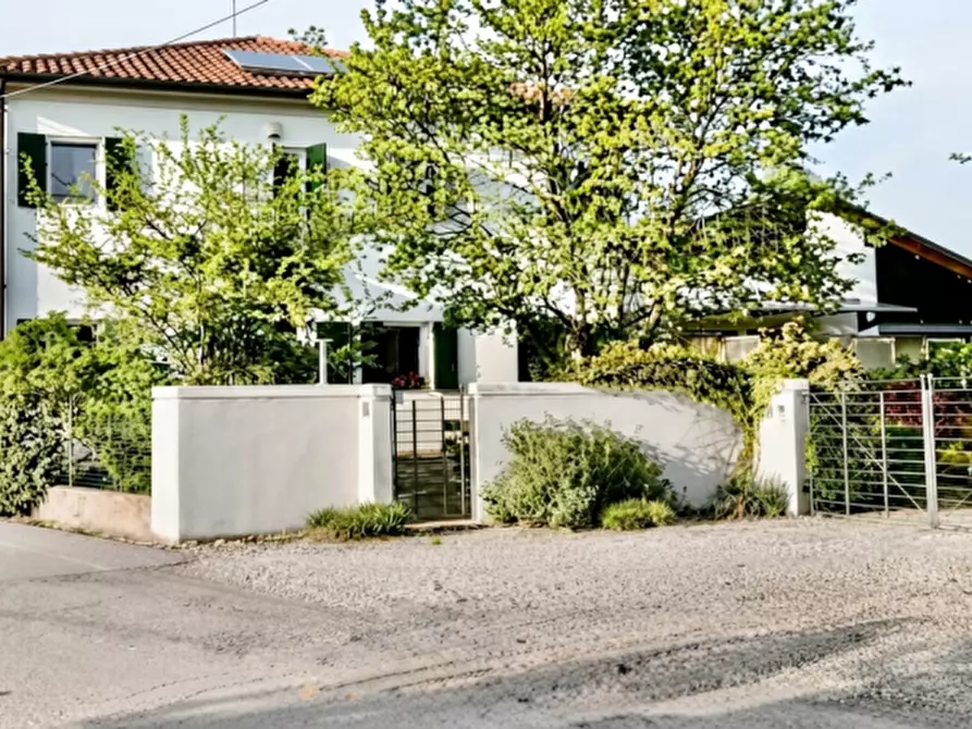 Immagine 10 di Casa indipendente in vendita  in Via Canaletto a Vedelago