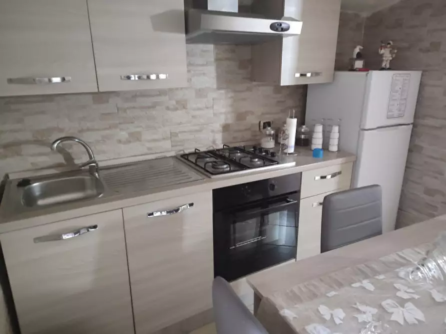 Immagine 13 di Appartamento in affitto  in strada della grazia a Napoli