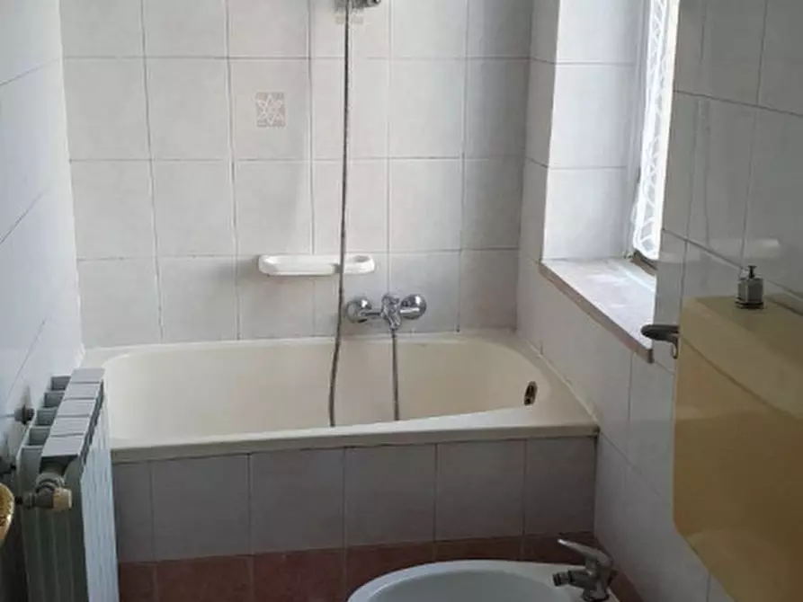 Immagine 17 di Appartamento in vendita  in Via Firenze 17 a Busto Arsizio