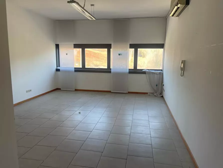 Immagine 2 di Ufficio in vendita  in via 1 maggio a Ancona
