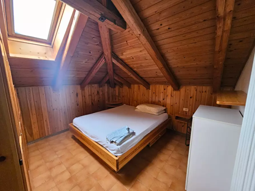 Immagine 12 di Appartamento in vendita  in Via Acquaseri, n.30 a Dimaro Folgarida