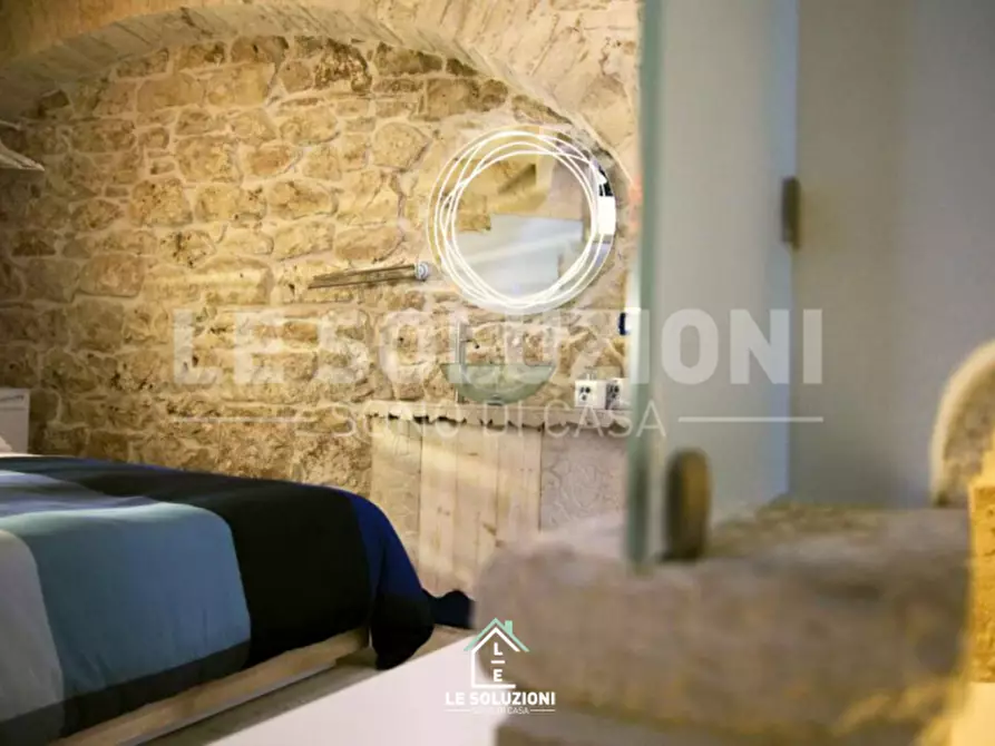 Immagine 2 di Bed & Breakfast in vendita  in vico santa maria 83 a Putignano