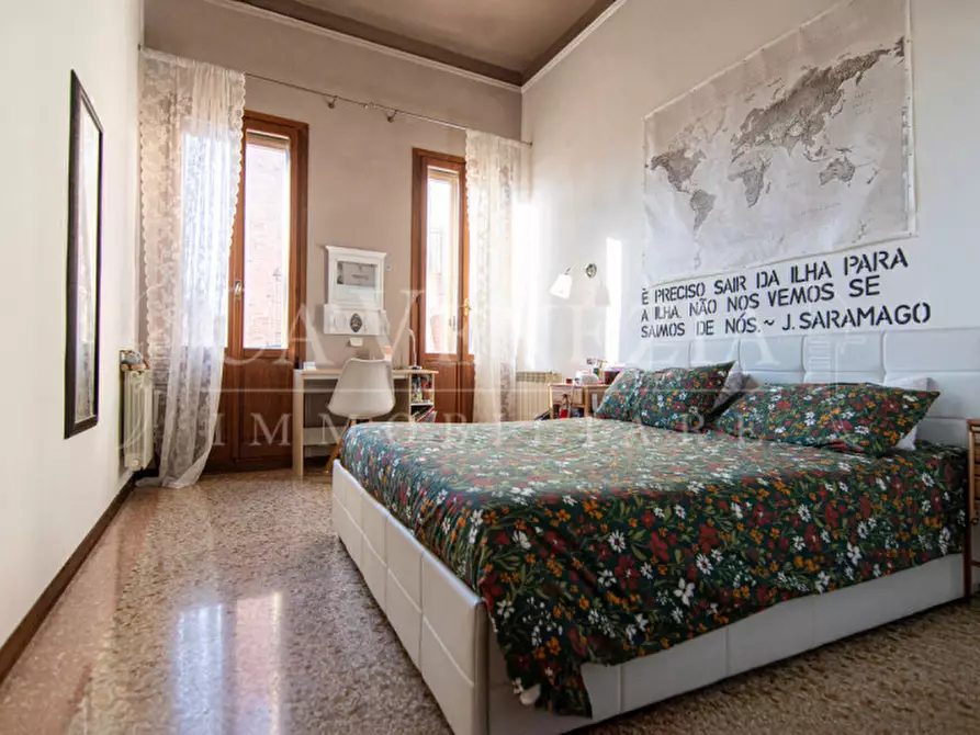 Immagine 14 di Appartamento in vendita  a Venezia