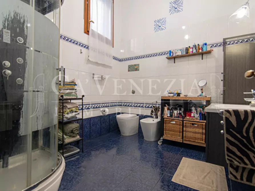 Immagine 16 di Appartamento in vendita  a Venezia