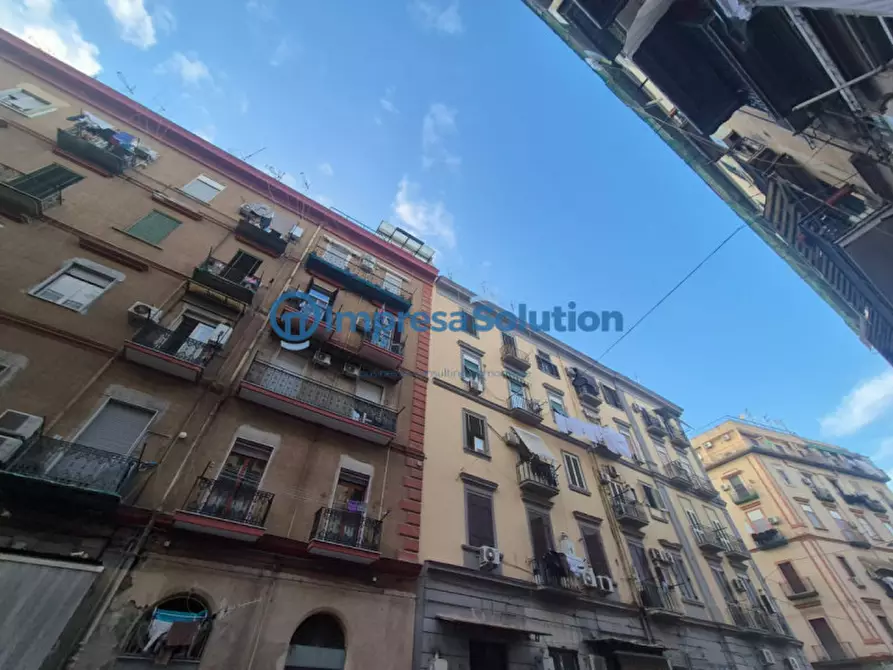 Immagine 4 di Magazzino in affitto  in Via Pavia a Napoli