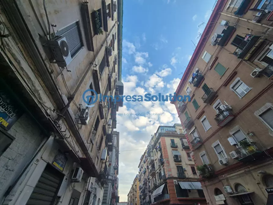 Immagine 5 di Magazzino in affitto  in Via Pavia a Napoli