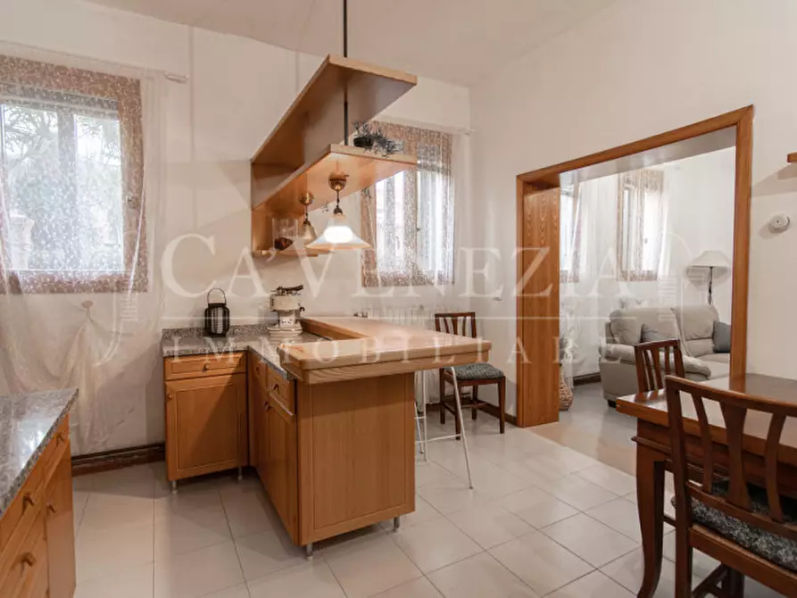 Immagine 2 di Appartamento in vendita  a Venezia