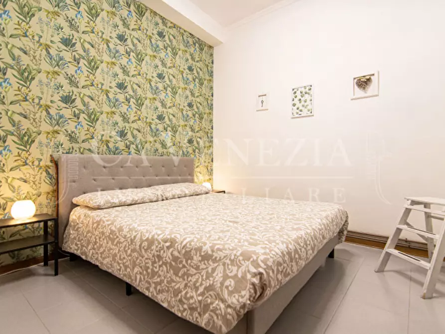 Immagine 13 di Appartamento in vendita  a Venezia