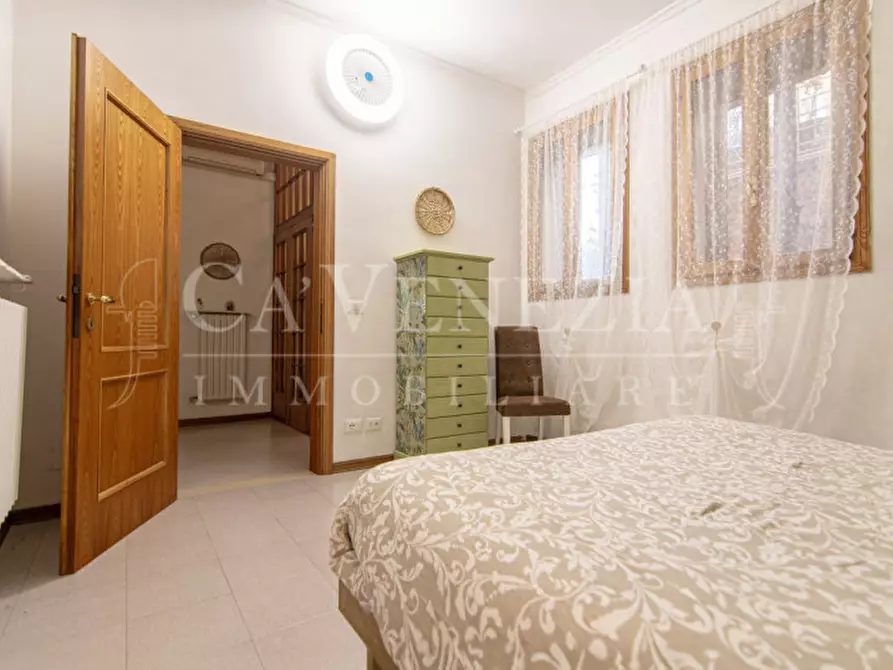 Immagine 20 di Appartamento in vendita  a Venezia
