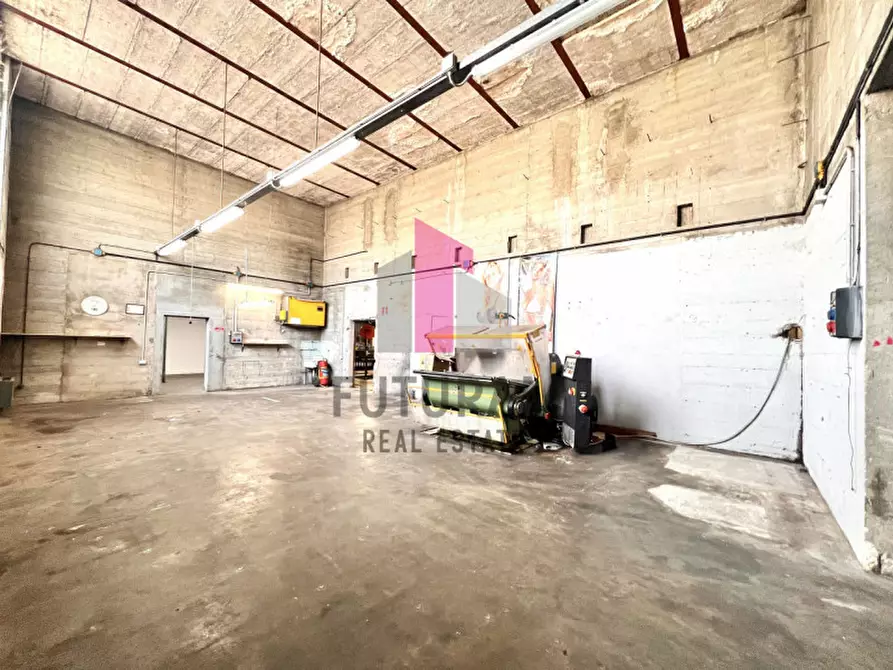 Immagine 17 di Capannone industriale in vendita  in VIA C. BATTISTI, 54 a Creazzo