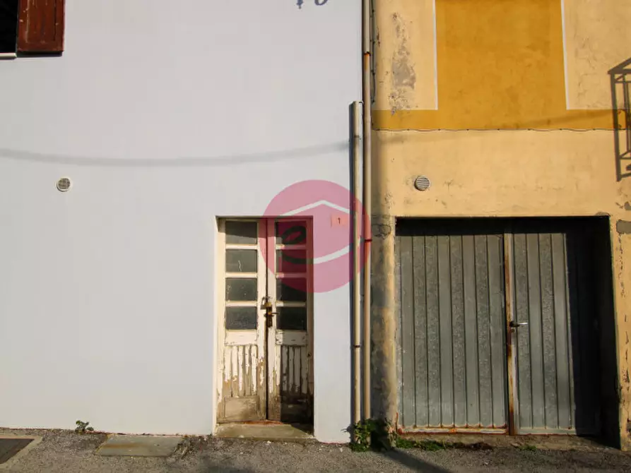 Immagine 18 di Appartamento in vendita  in Via Pascoli 1 a Borghi