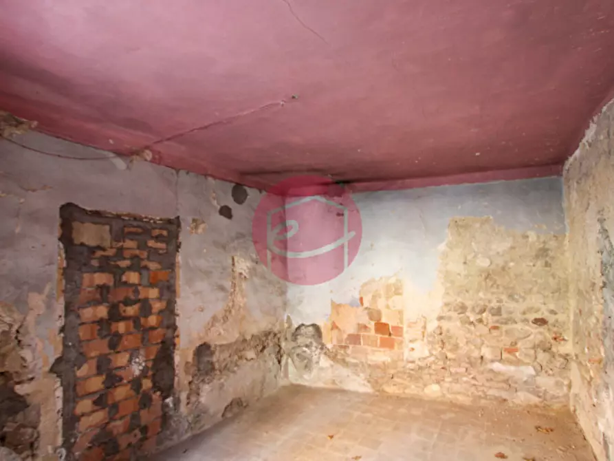 Immagine 19 di Appartamento in vendita  in Via Pascoli 1 a Borghi