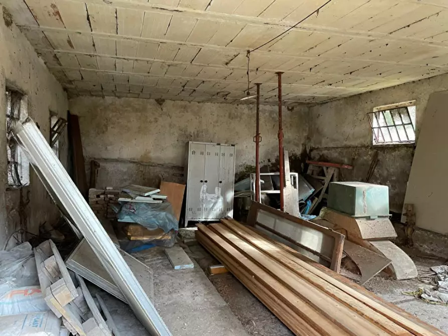 Immagine 5 di Rustico / casale in vendita  in Via Morti dell'Astore a Castiglione Delle Stiviere