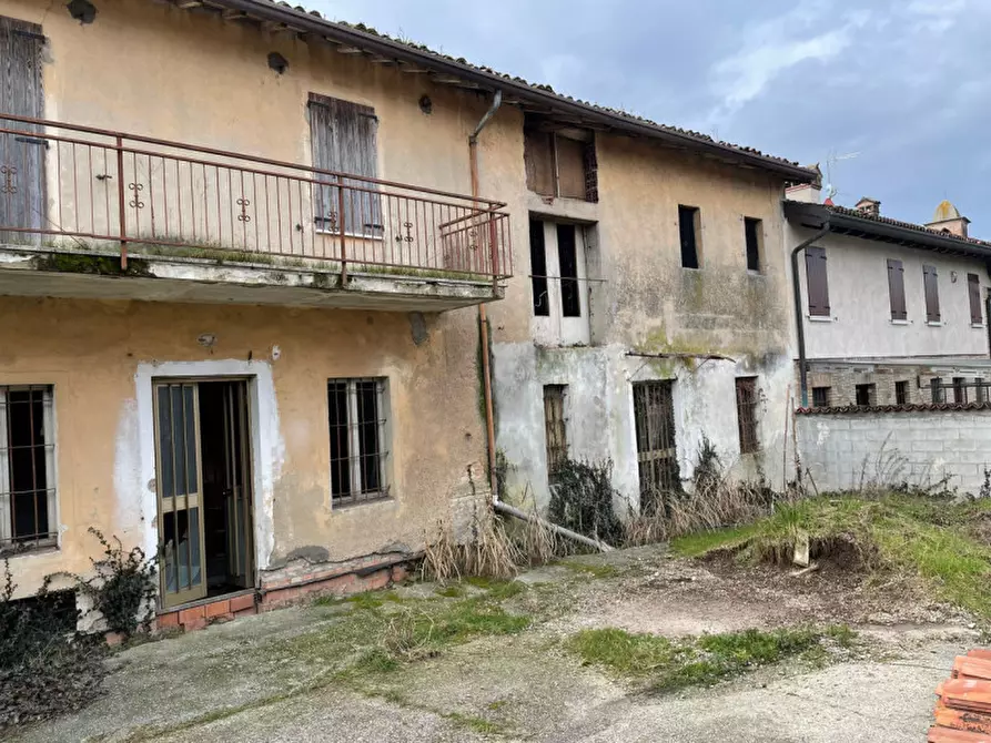 Immagine 21 di Rustico / casale in vendita  in Via Morti dell'Astore a Castiglione Delle Stiviere