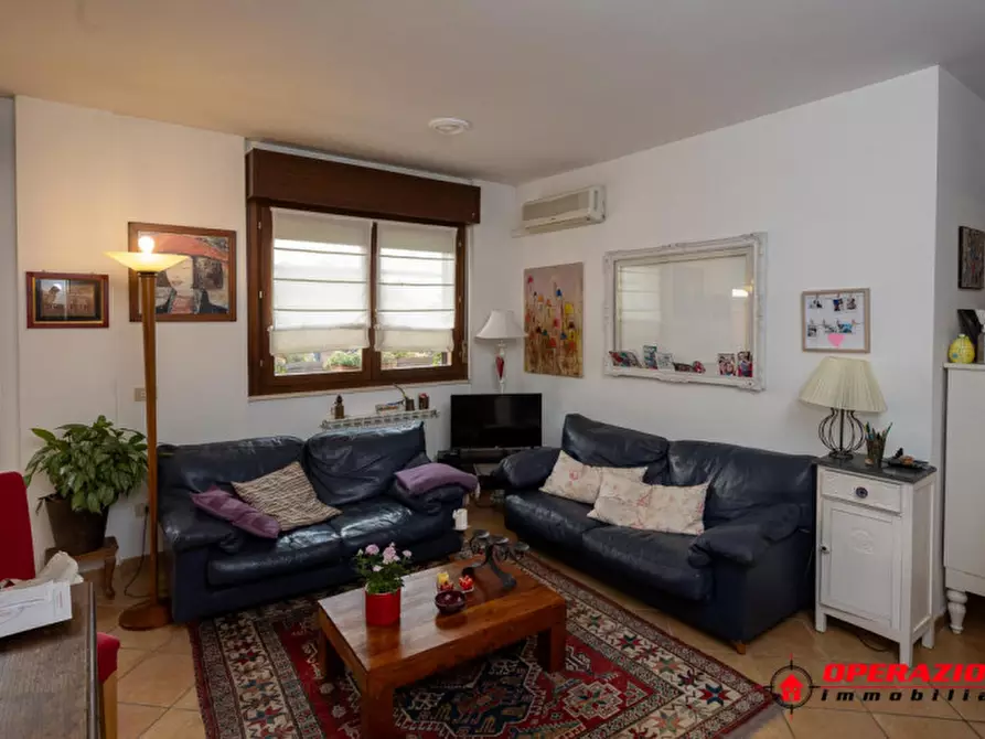 Immagine 3 di Appartamento in vendita  in via amico bignani a Fiumicino