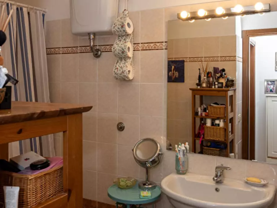 Immagine 15 di Appartamento in vendita  in via amico bignani a Fiumicino