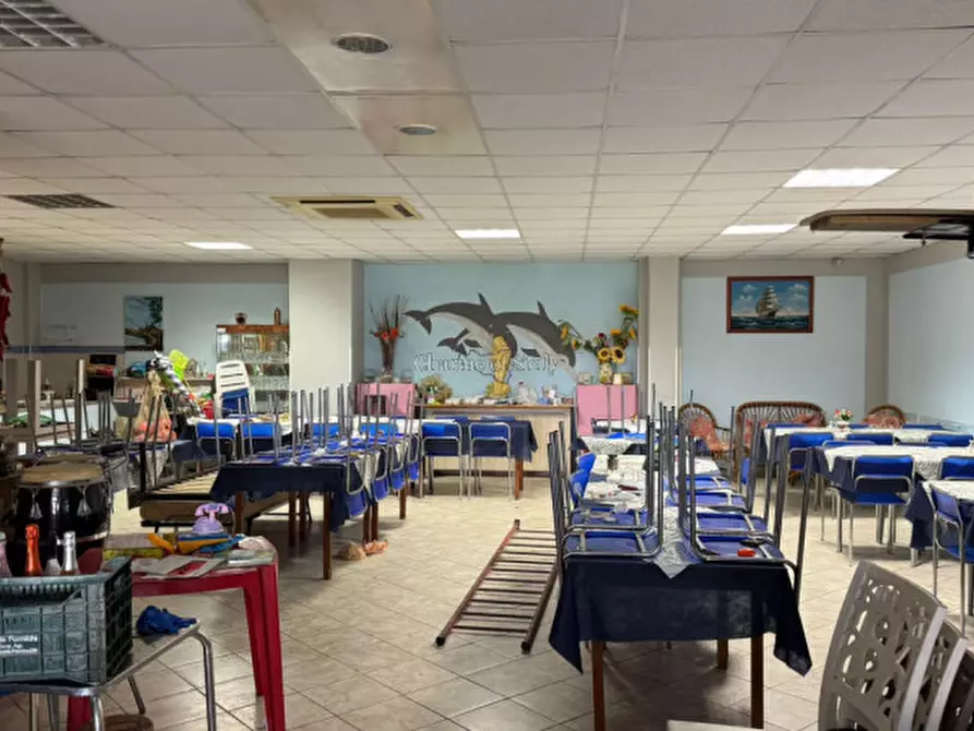 Immagine 22 di Negozio in vendita  in VIALE FORTUNA a Pachino