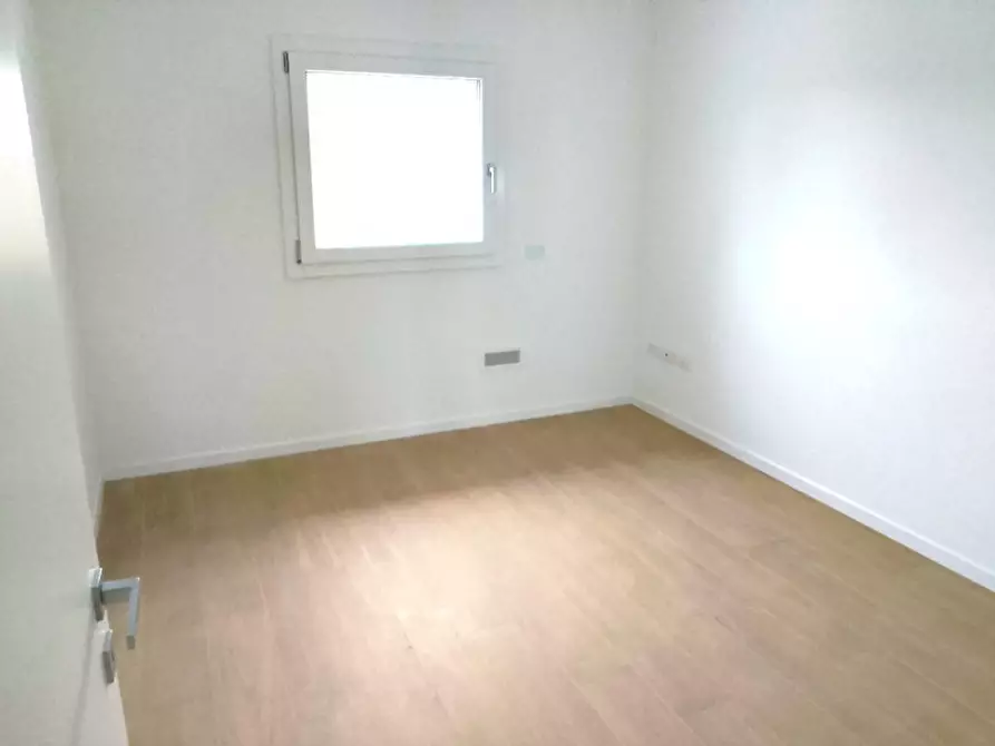 Immagine 8 di Appartamento in vendita  in via verdi a Trebaseleghe