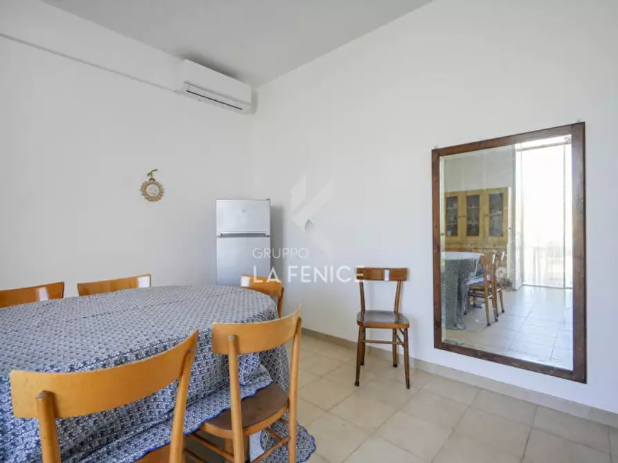 Immagine 6 di Palazzo in affitto  in via Messina a Fasano