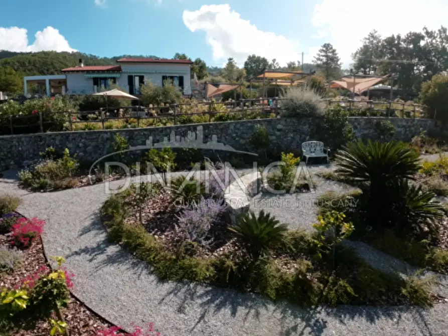 Immagine 57 di Villa in vendita  a Deiva Marina