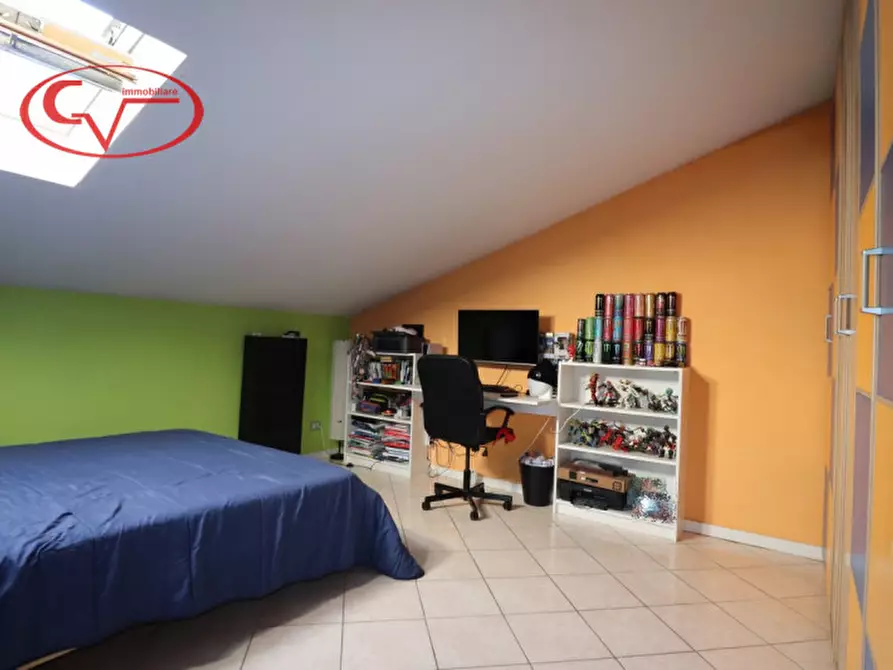 Immagine 29 di Villetta a schiera in vendita  in via martiri belfiore a Bucine