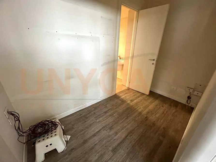 Immagine 4 di Negozio in affitto  a Villafranca Padovana