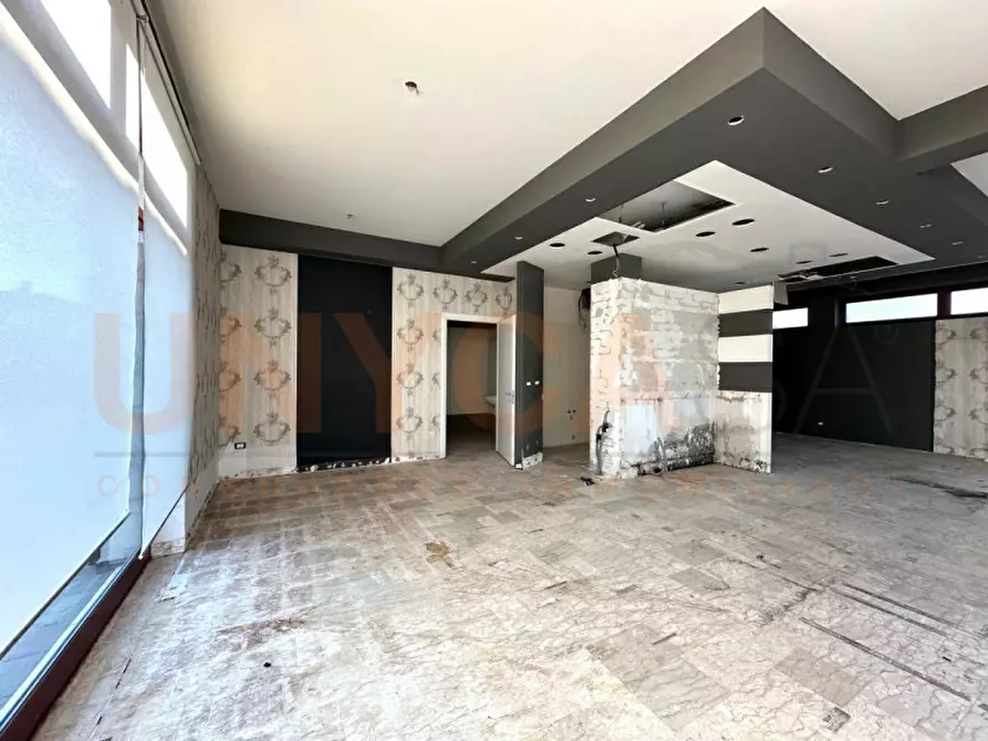 Immagine 5 di Negozio in affitto  a Villafranca Padovana