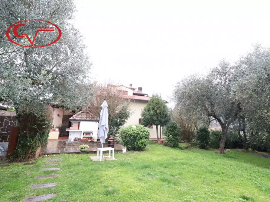 Immagine 6 di Villa in vendita  in gaville a Figline E Incisa Valdarno