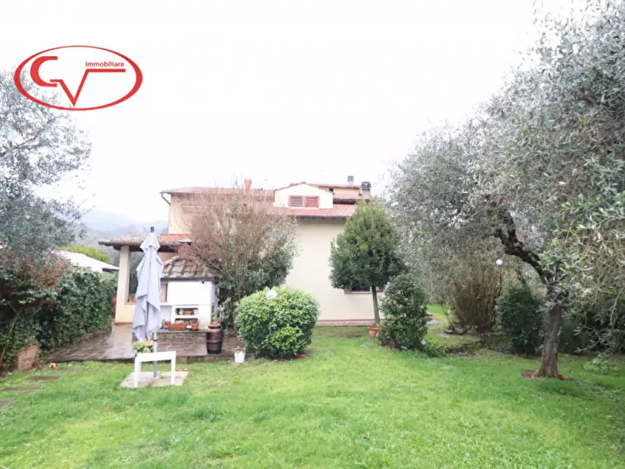 Immagine 7 di Villa in vendita  in gaville a Figline E Incisa Valdarno