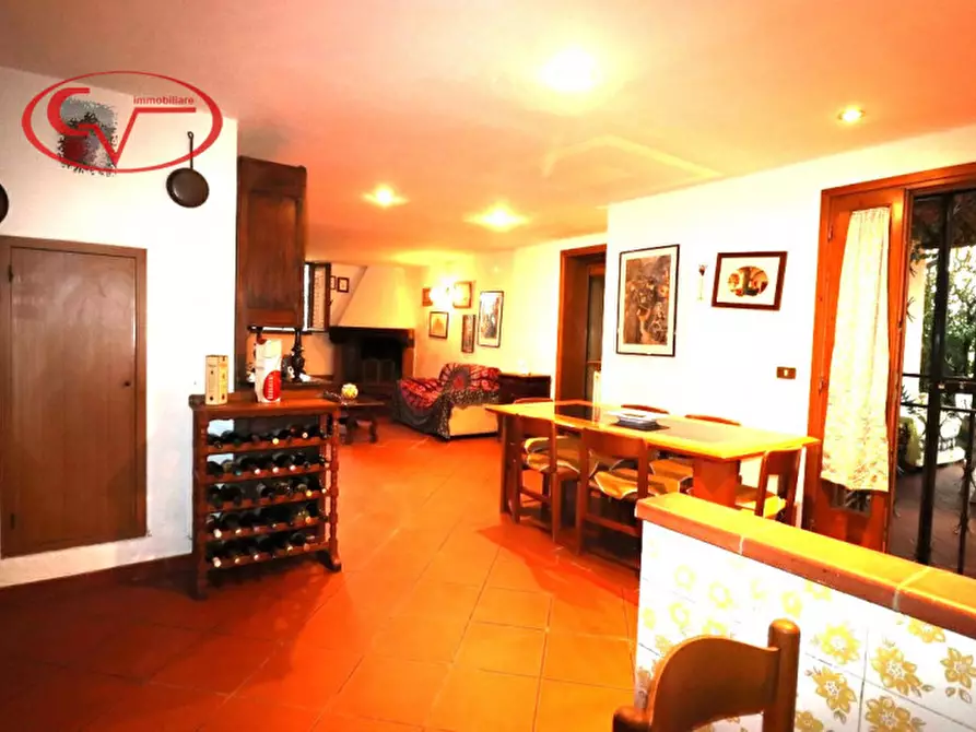 Immagine 10 di Villa in vendita  in gaville a Figline E Incisa Valdarno