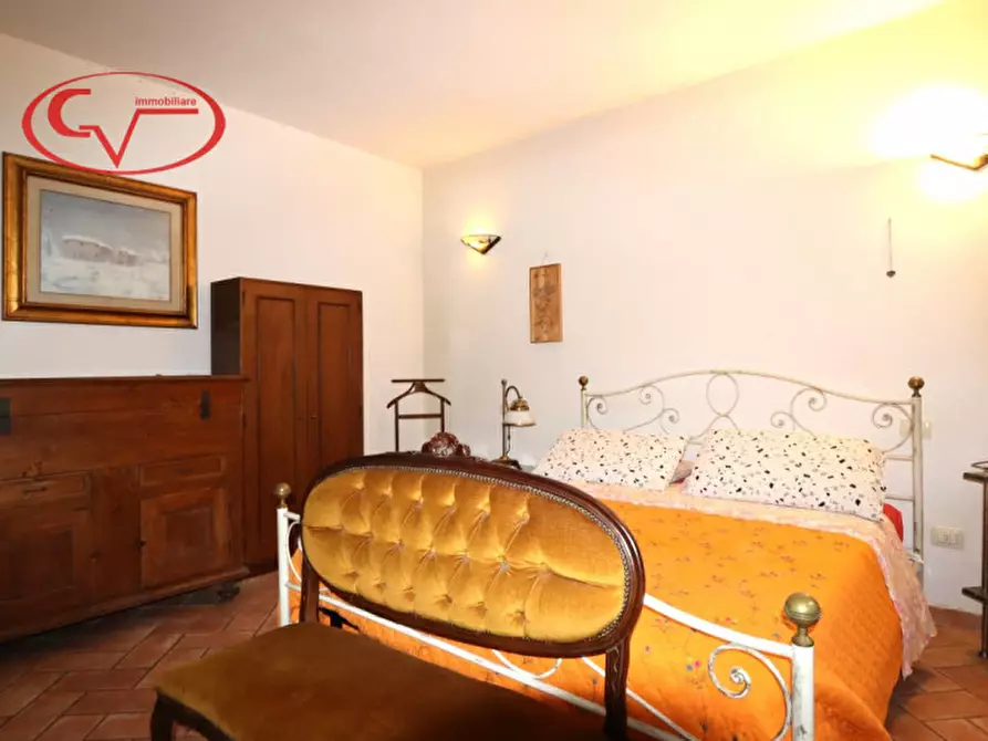 Immagine 15 di Villa in vendita  in gaville a Figline E Incisa Valdarno