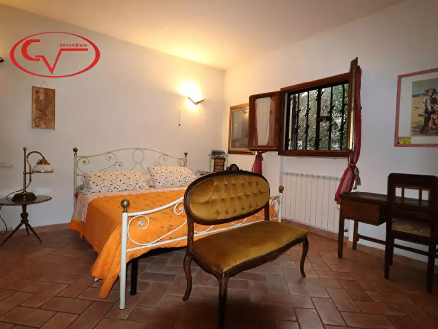 Immagine 16 di Villa in vendita  in gaville a Figline E Incisa Valdarno