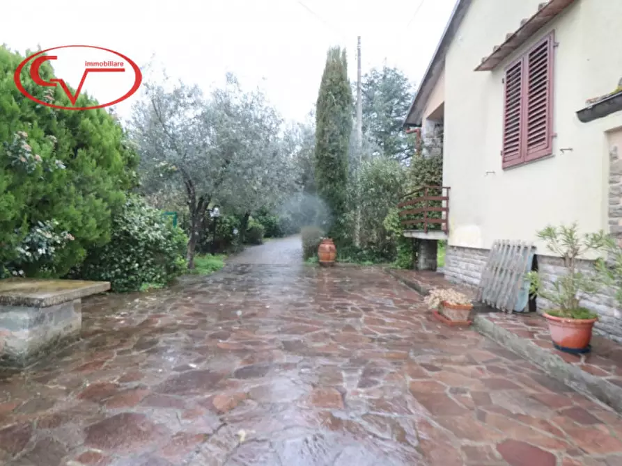 Immagine 45 di Villa in vendita  in gaville a Figline E Incisa Valdarno