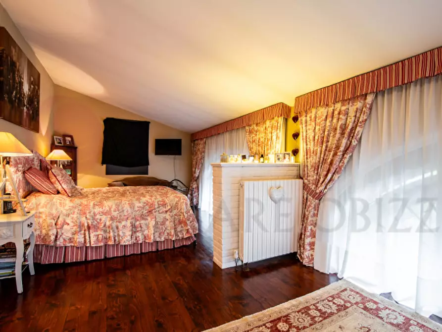 Immagine 21 di Villa in vendita  in via guazzi a Abano Terme