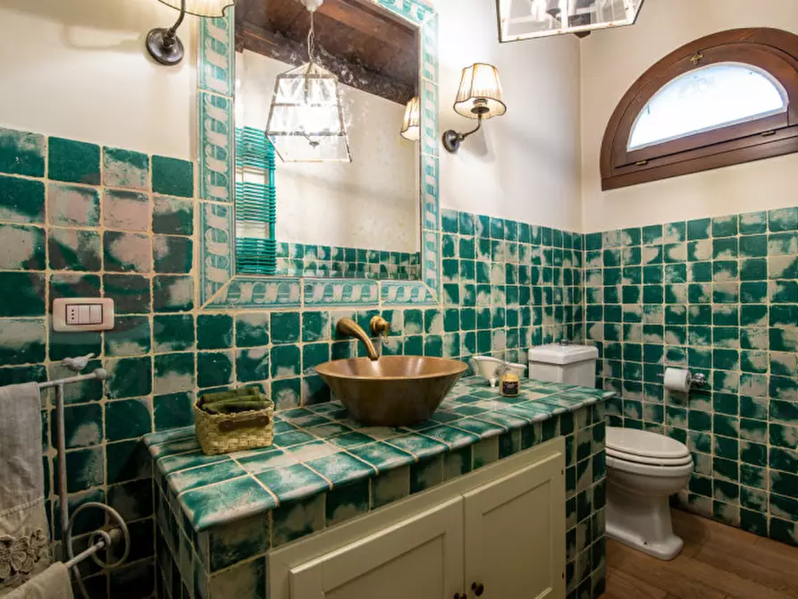 Immagine 25 di Villa in vendita  in via guazzi a Abano Terme