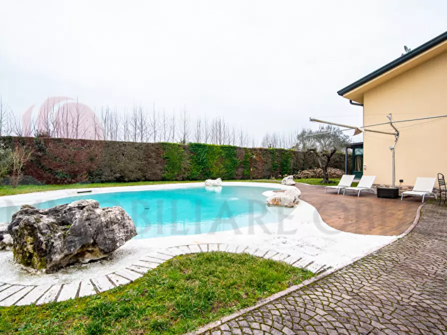 Immagine 31 di Villa in vendita  in via guazzi a Abano Terme