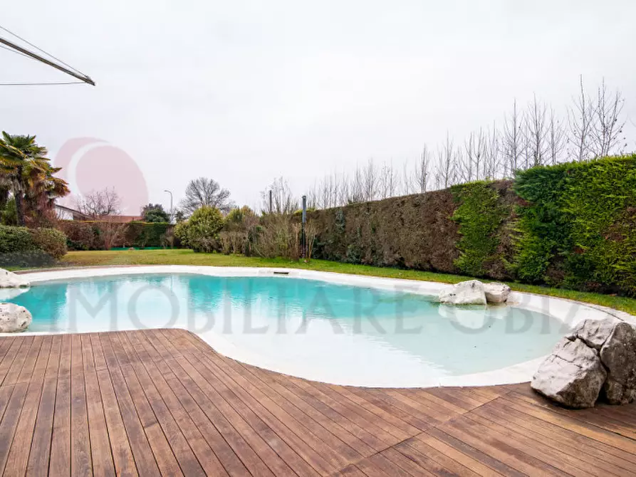 Immagine 35 di Villa in vendita  in via guazzi a Abano Terme