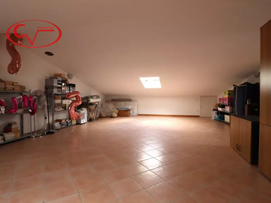 Immagine 20 di Villa in vendita  in via vespucci a Montevarchi