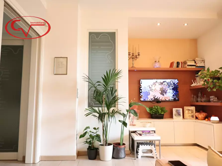 Immagine 22 di Villa in vendita  in via vespucci a Montevarchi