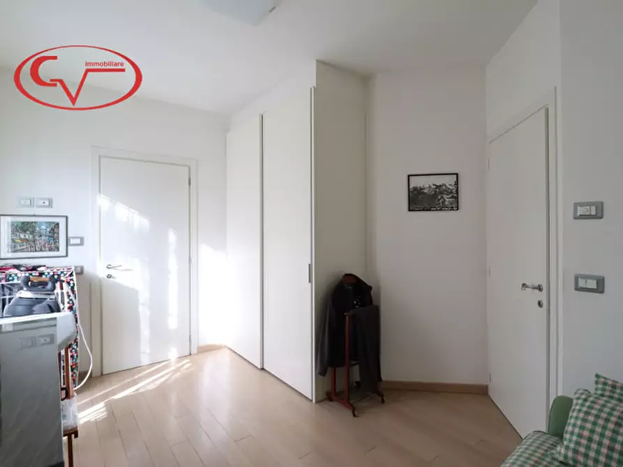 Immagine 37 di Villa in vendita  in via vespucci a Montevarchi