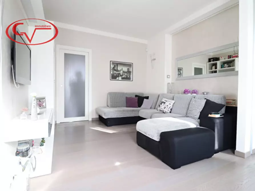 Immagine 44 di Villa in vendita  in via vespucci a Montevarchi