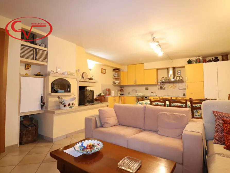 Immagine 58 di Villa in vendita  in via vespucci a Montevarchi