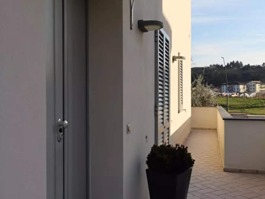 Immagine 66 di Villa in vendita  in via vespucci a Montevarchi