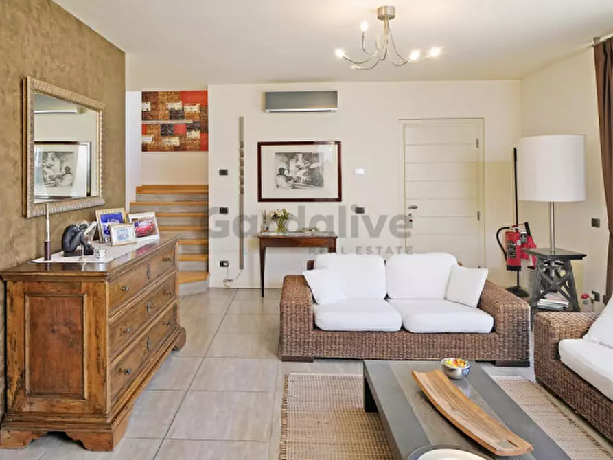 Immagine 10 di Villa in vendita  in Gnutti a Toscolano-Maderno