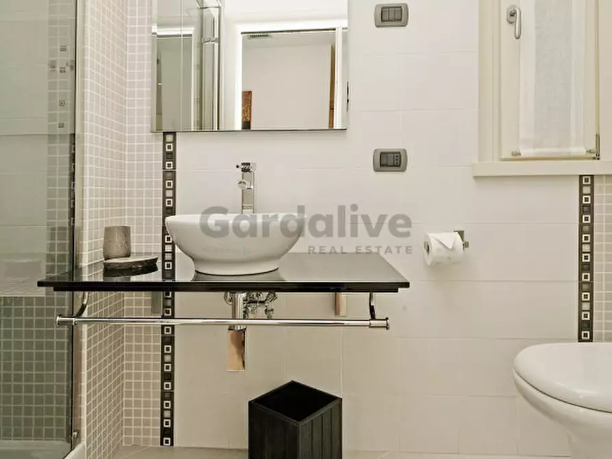 Immagine 21 di Villa in vendita  in Gnutti a Toscolano-Maderno