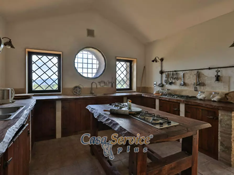 Immagine 40 di Villa in vendita  in SP 380 a Todi