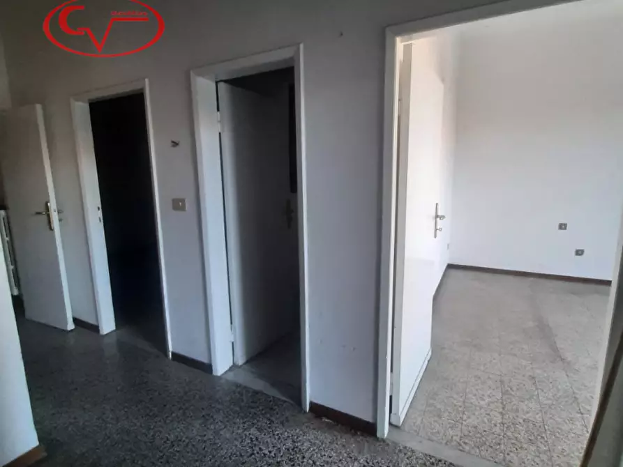 Immagine 5 di Appartamento in vendita  a Montevarchi