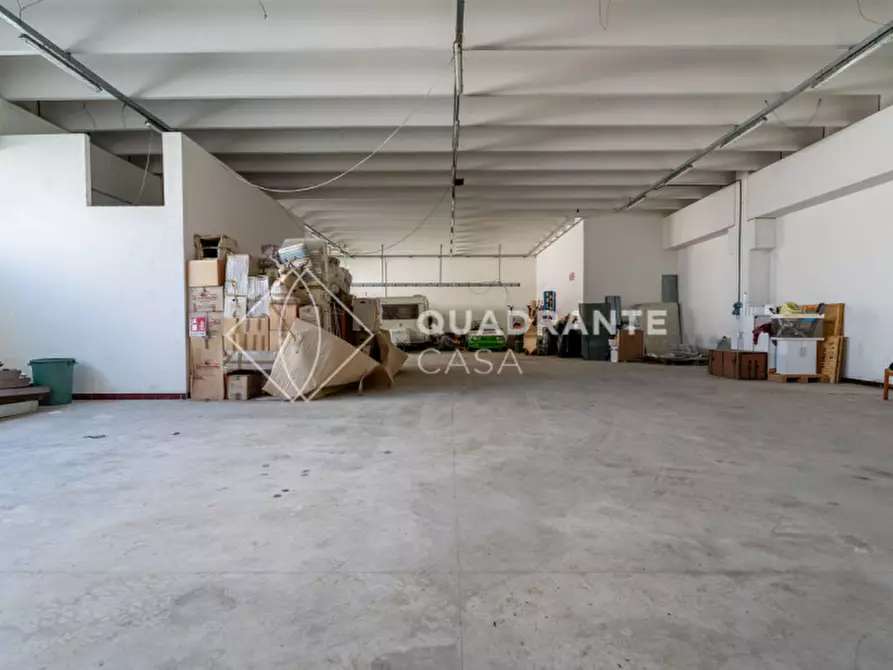 Immagine 1 di Capannone industriale in vendita  in Via Albettoniera 56 a Rovolon