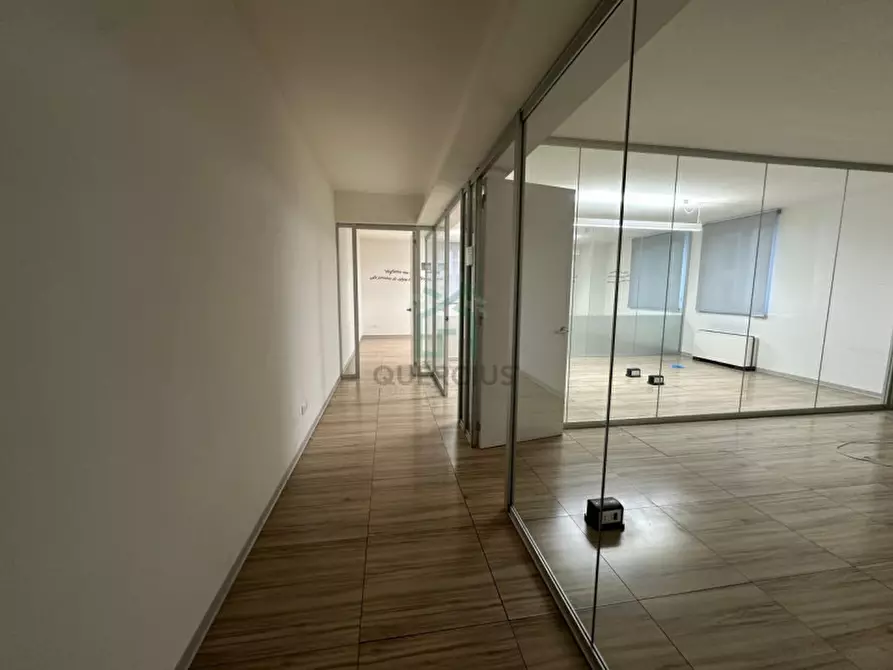 Immagine 3 di Capannone industriale in vendita  in SR 11 a Colognola Ai Colli